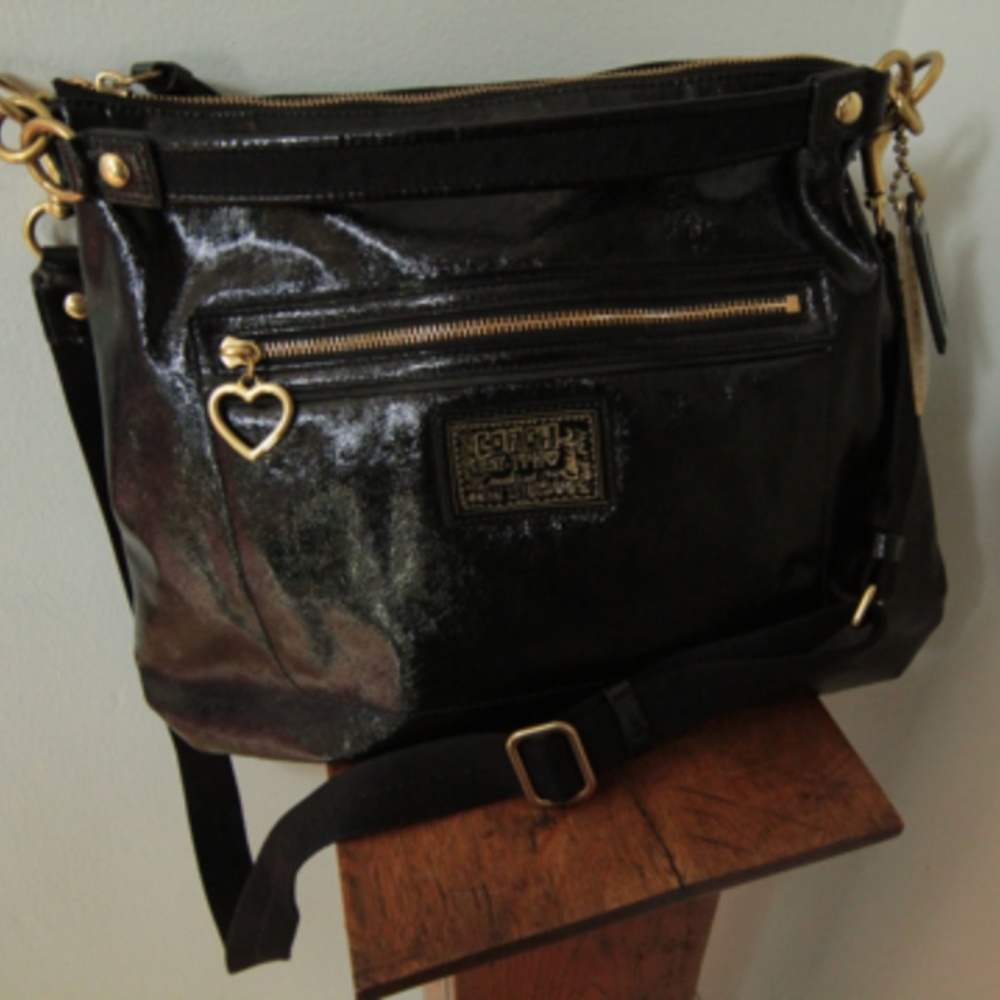 Coach Poppy F20108 Black Gloss Leather Hobo Bag